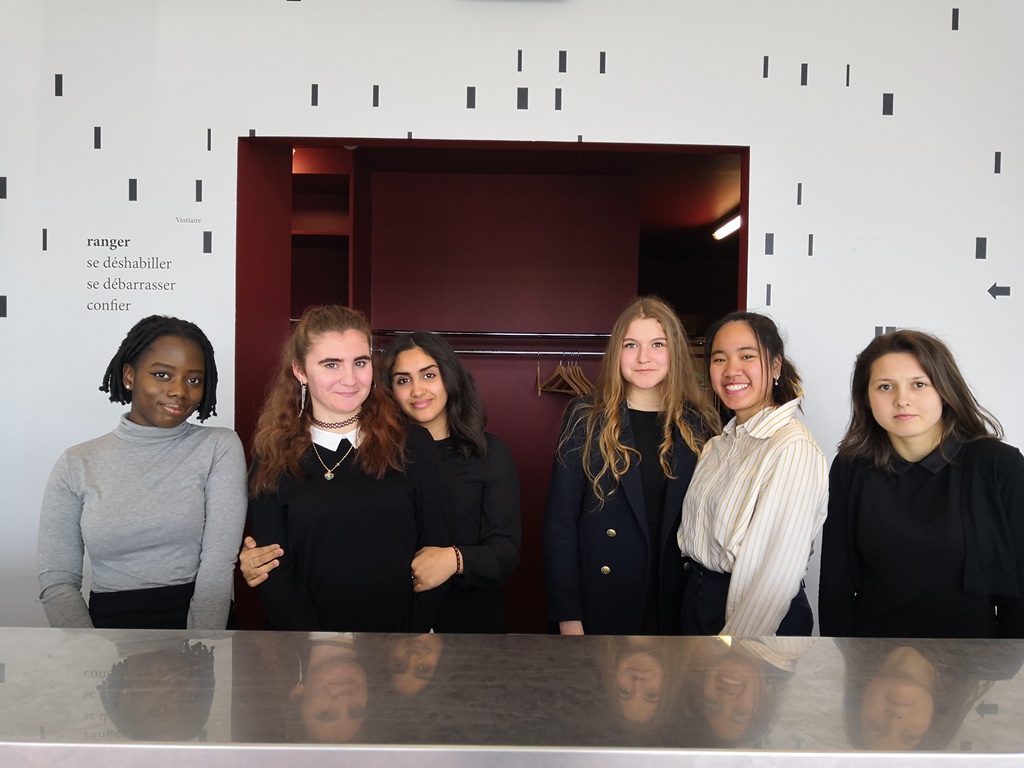 Actions évènementielles 1ère Bac Pro Accueil Lycée Professionnel Jean Perrin Actions évènementielles 1ère Bac Pro Accueil Lycée Professionnel Jean Perrin